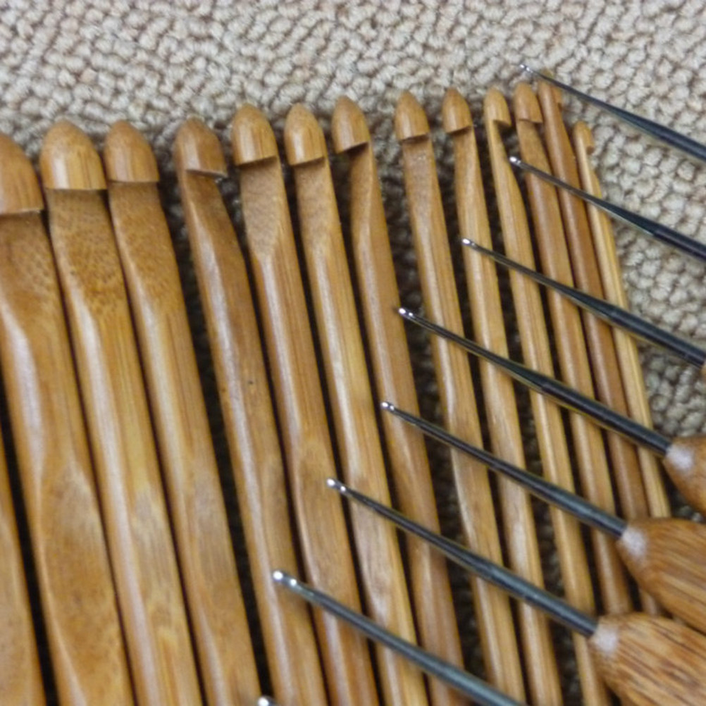Zestaw 12 drewnianych drutów d – Wooden Crochet Hooks Ergonomic Handle recenzja i cena